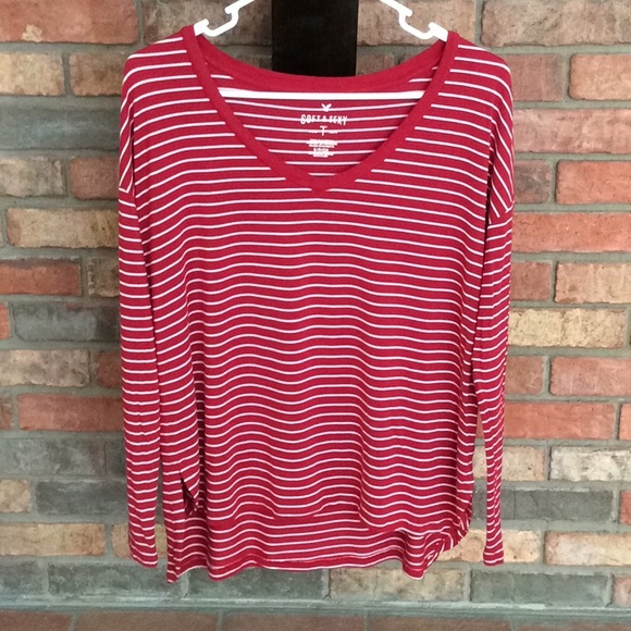 American Eagle Outfitters Tops - AMERICAN EAGLE LONG SLEEVE TEE American Eagle Outfitters Tops - AMERICAN EAGLE LONG SLEEVE TEE